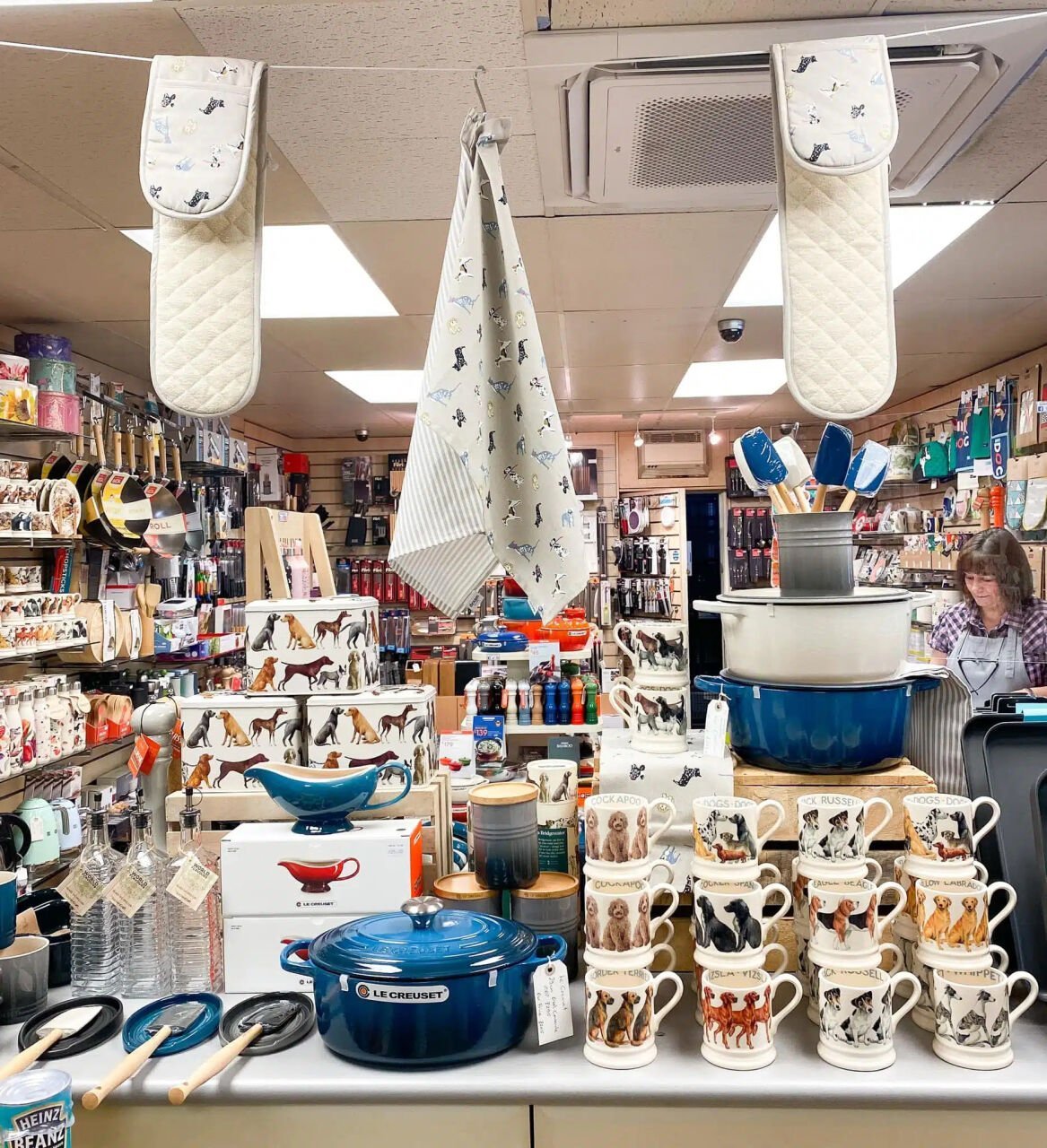 Toptan Züccaciye Alımında En Çok Kazandıran Ürünler: Mutfak Gereçleri (2025)